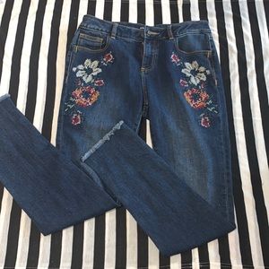 Teens closet Miss me jeans